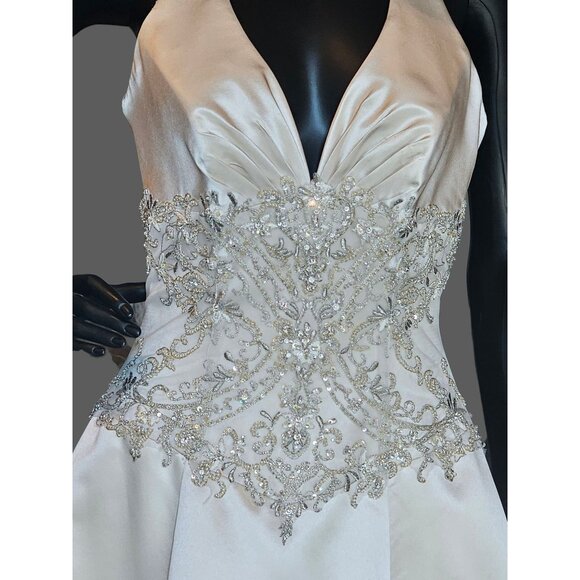 NWOT - Pearl Satin Halter Beaded Basque Waist Wedding Gown - Allure Bridal - Picture 6 of 12